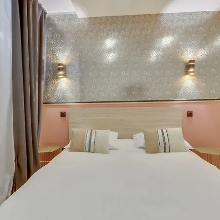 Beautiful And Spacious Flat In Trendy Oberkampf شقة باريس